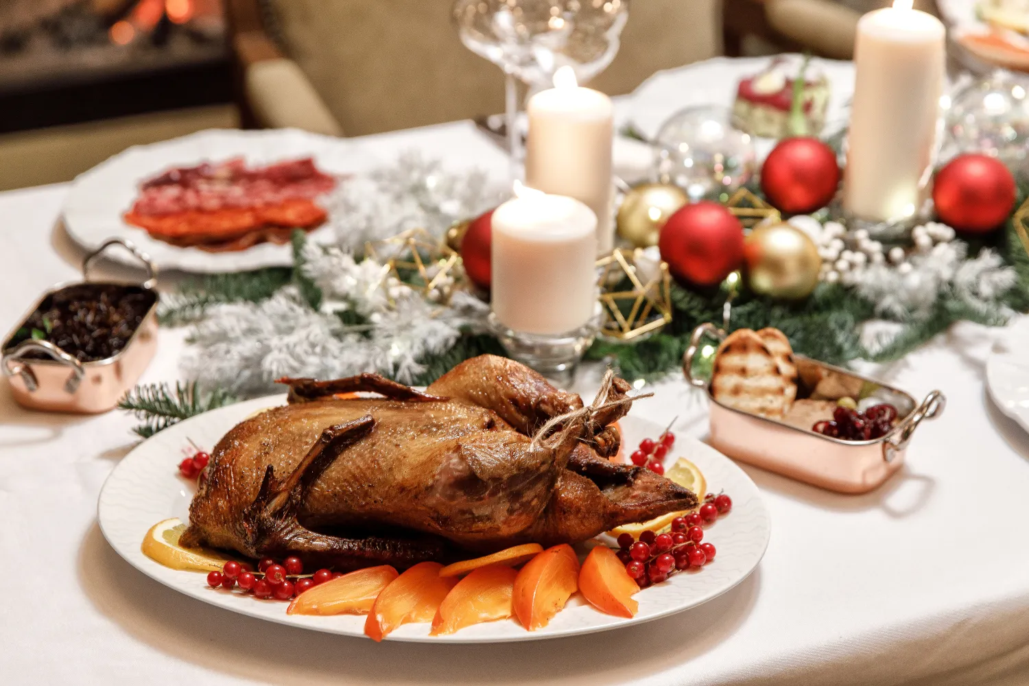 Доставка новогоднего стола в Воронеже